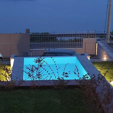 I Carcioni Infinity Pool Tatil Evi *