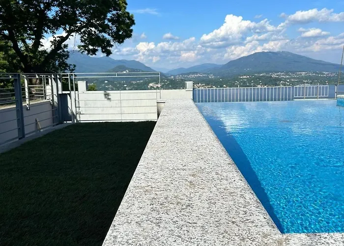 I Carcioni Infinity Pool *